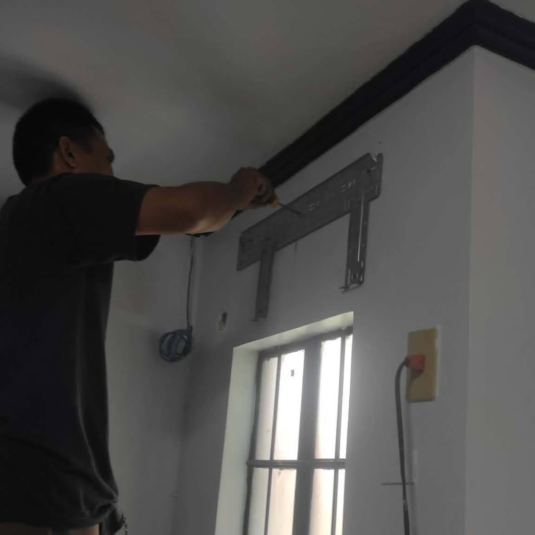 Wall type unit with louvers open after service